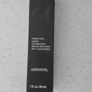 Brand New Buff Foundation